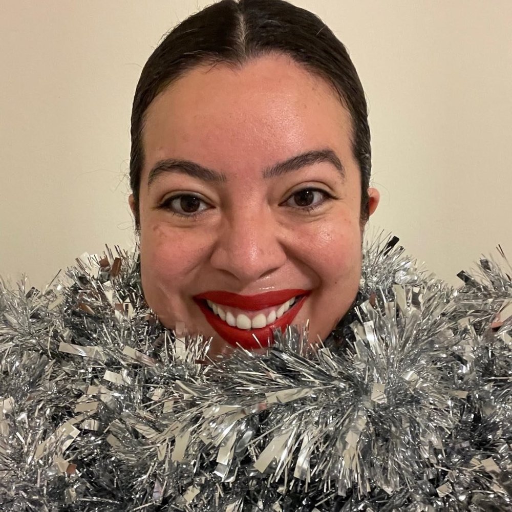 Meet your Posher, Priscila